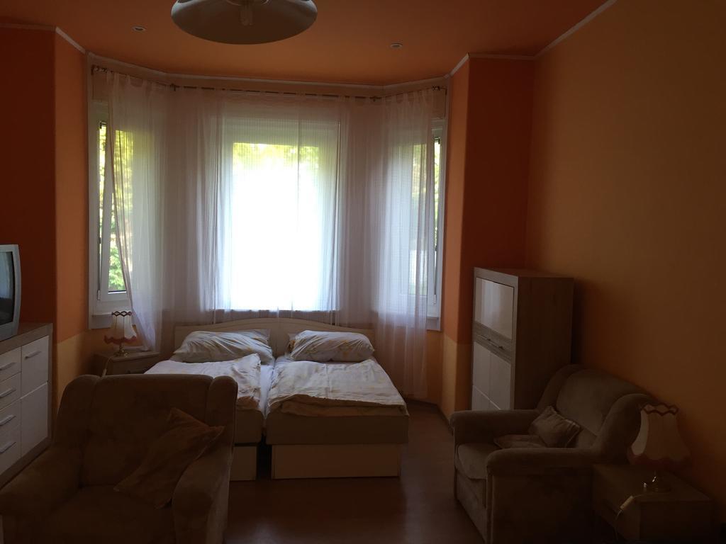 Palma Apartmanhaz Siofok Bagian luar foto